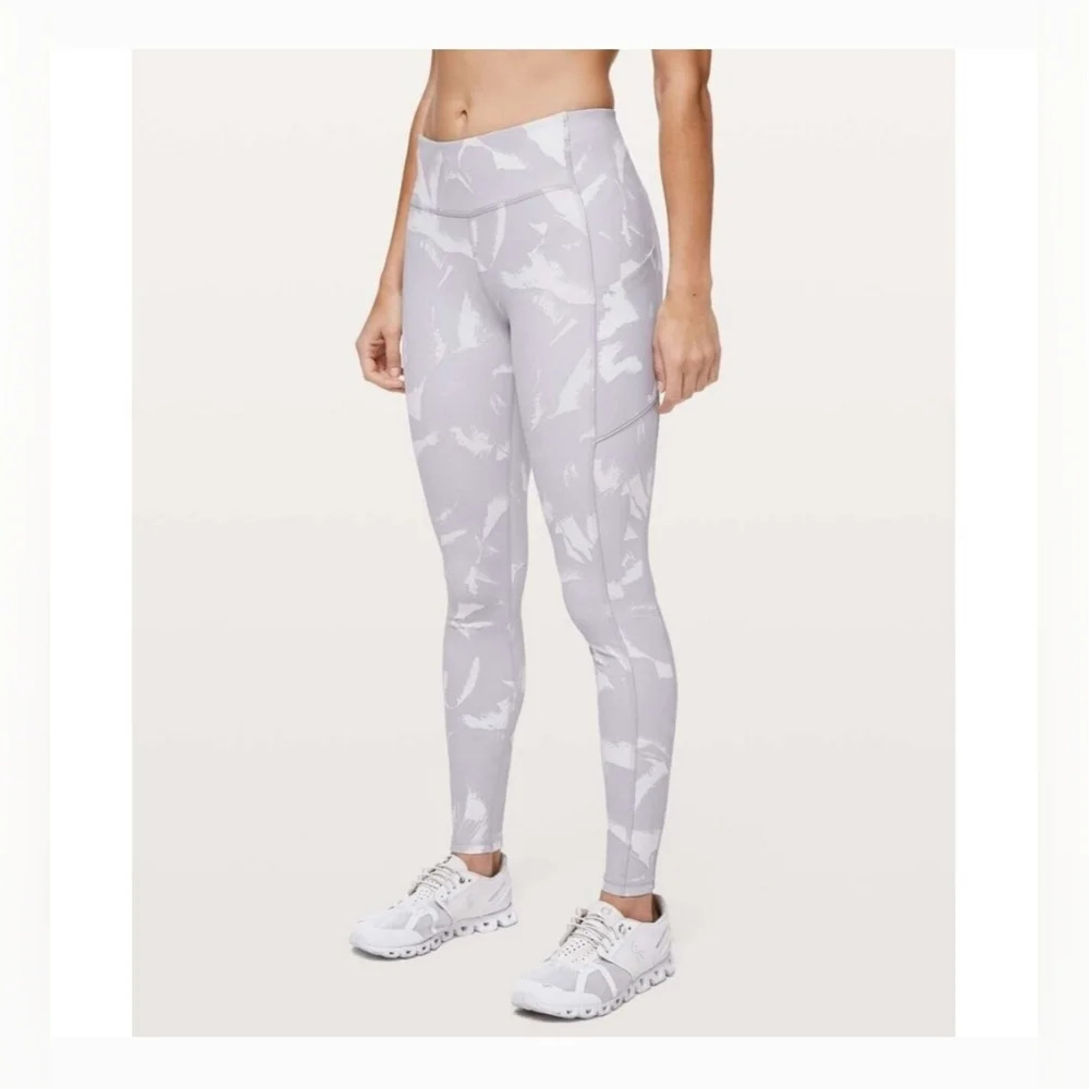 Lululemon Speed Up Tight 28" *Full-On Luxtreme Flower Pop White Silver Lilac | 6